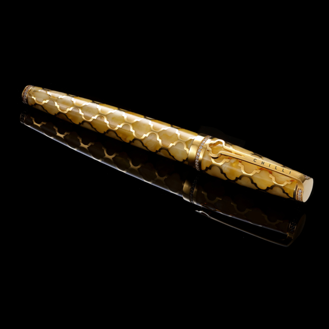 Chilli jewellery ireneusz glaza pióro wieczne z bursztynu bałtyckiego