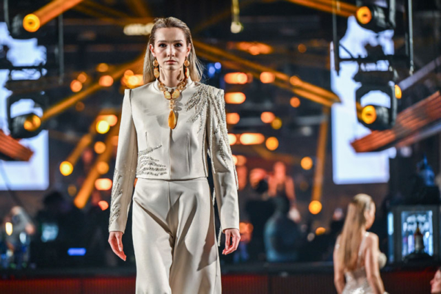 Amberif vibes: chilli ireneusz glaza & barbara piekut mo.ya fashion