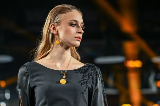 Amberif vibes: chilli ireneusz glaza & barbara piekut mo.ya fashion