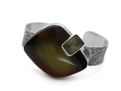 4499a0e577c756b59dbc3fc7824f3bb4 09c